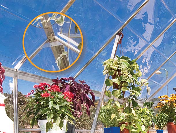 Extra support beam greenhouse