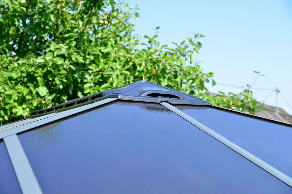 Martinique 4300 Gazebo Ventilation
